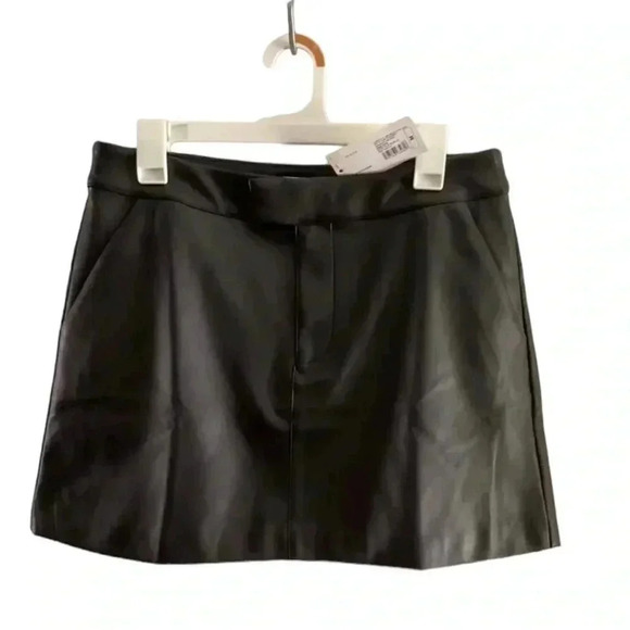 A New Day Faux Leather Mini Skirt Black Womens Size M Festival Concert NWT - Picture 2 of 7